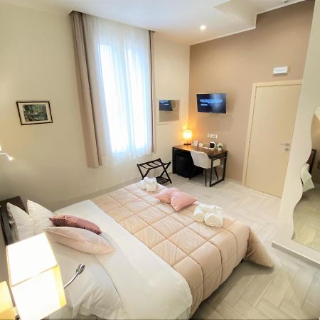 B&B De Nava Suite Reggio di Calabria Bagian luar foto