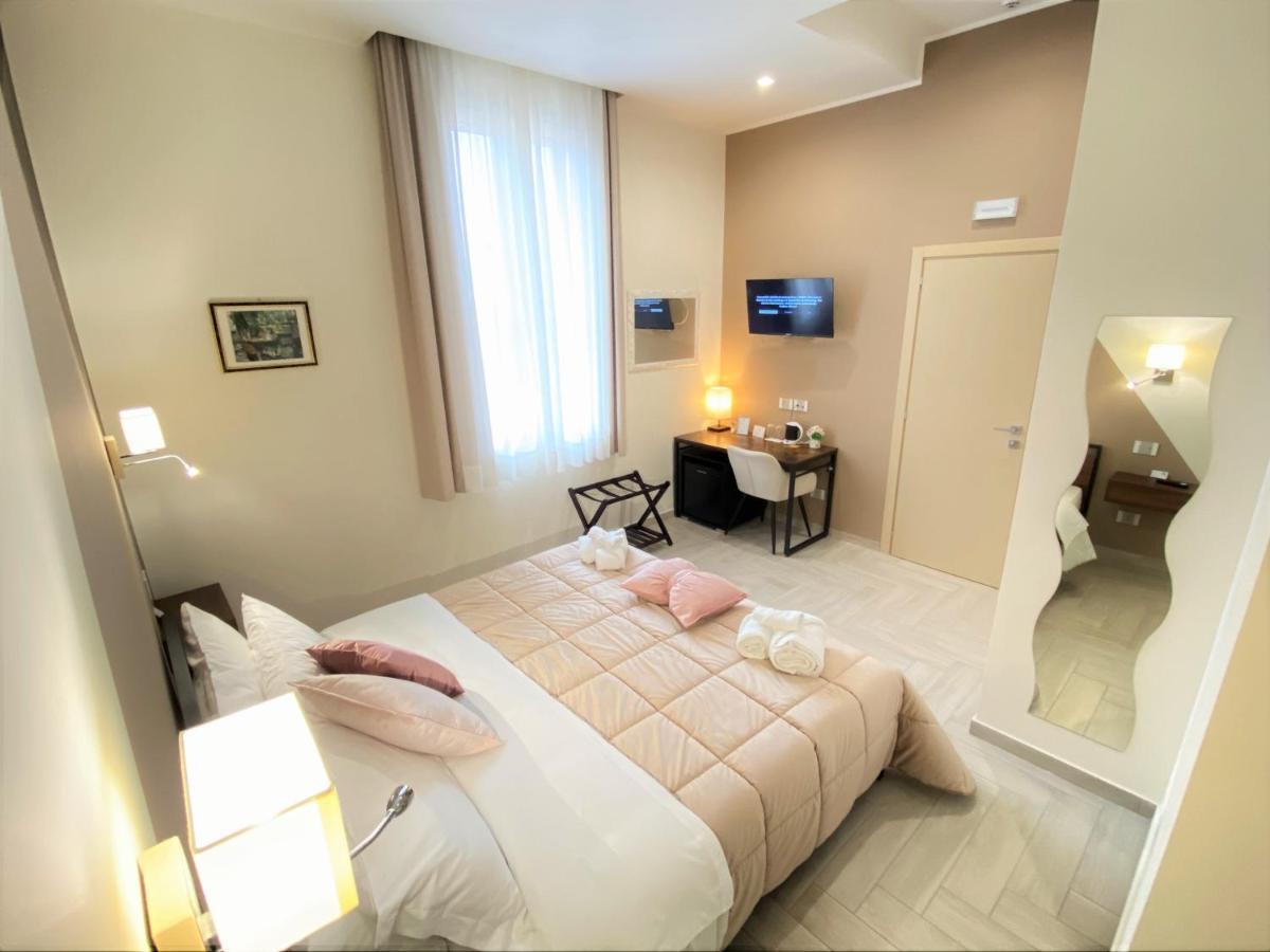 B&B De Nava Suite Reggio di Calabria Bagian luar foto