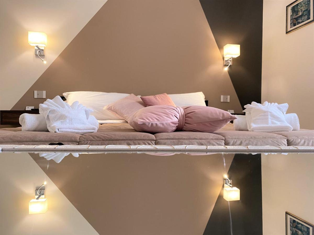 B&B De Nava Suite Reggio di Calabria Bagian luar foto